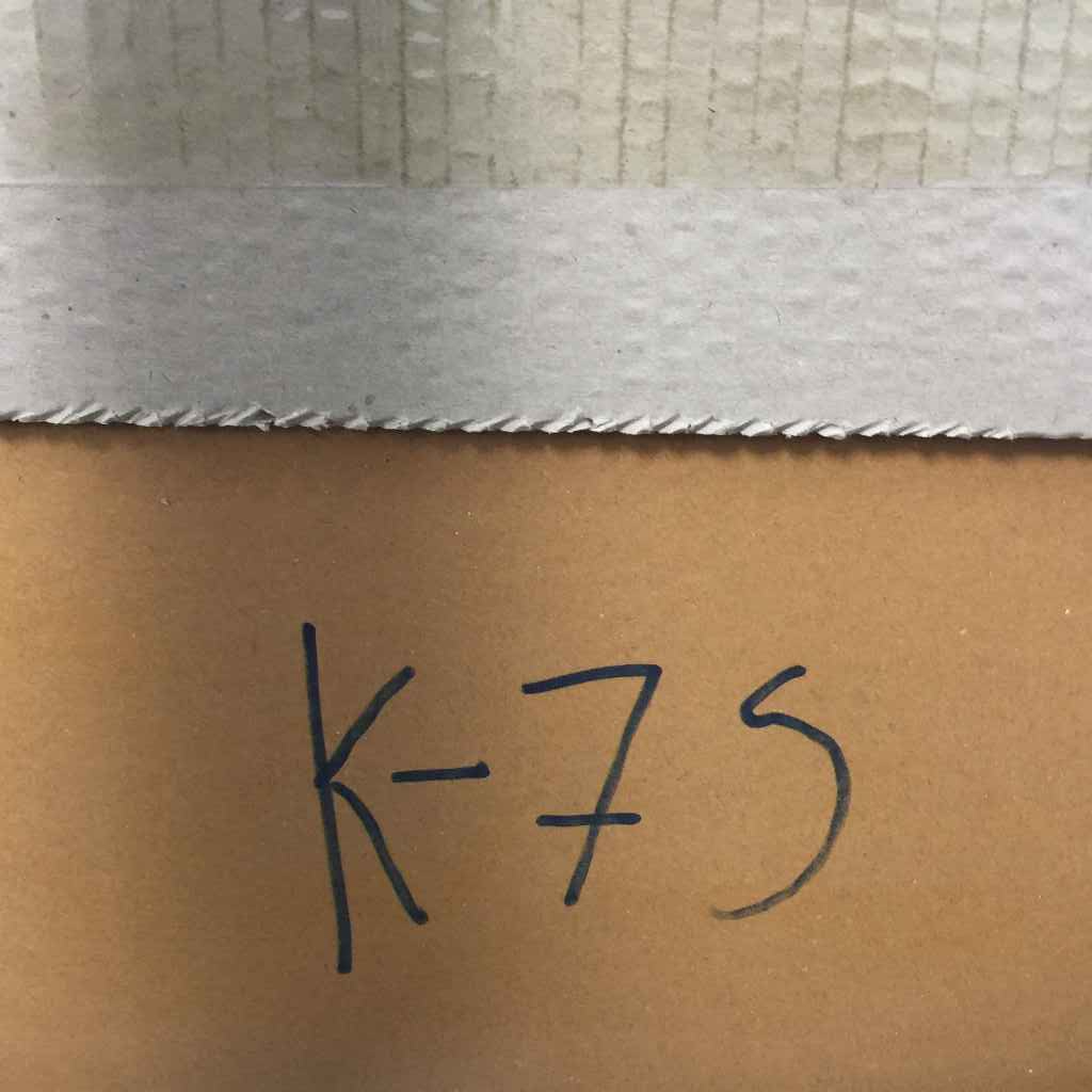 แผ่น LP ขนาด 12 นิ้ว  K75