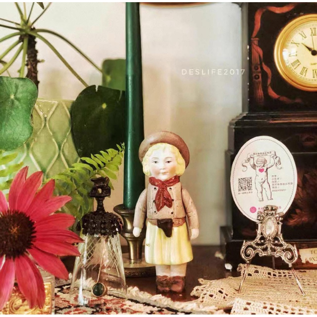 Porcelain Retro Style Hand-Painted Ceramic Doll 13 เซน
