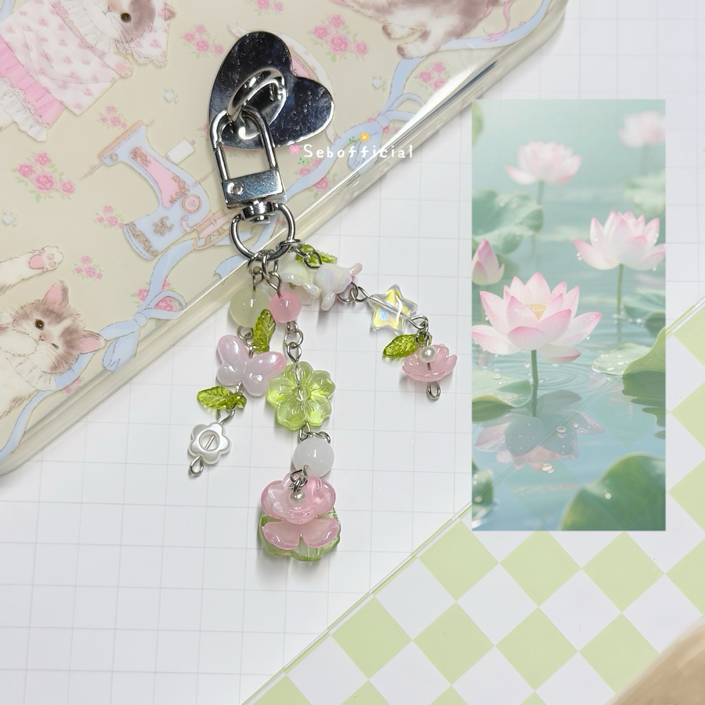 Sebofficial | Keychain | พวงกุญแจ ดอกบัว ที่ห้อยกระเป๋า พวงกุญแจลูกปัด ที่ห้อยโทรศัพท์