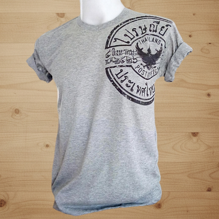 เสื้อยืดลายไทยไปรษณีย์ Thai post stamp t-shirts souvenir of THAILAND Chest size  32″-52″ (ไซด์ใหญ่สุดรอบอก 52 นิ้ว) ราคา ถูกที่สุด ดีลบีเคเค รูปภาพหลัก