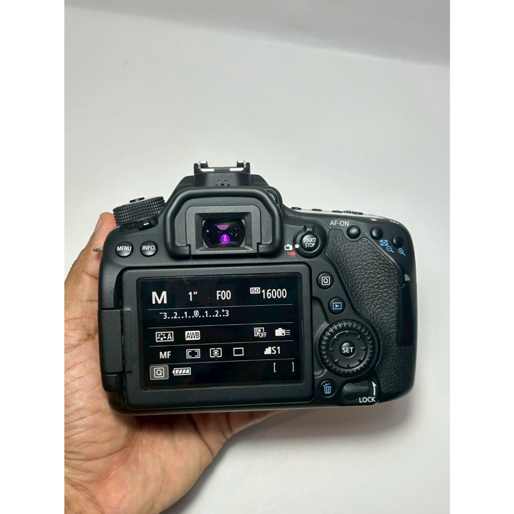 canon eos 80D มือสองสภาพดี