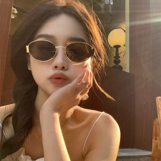 [ส่งจากกทม] My Girl แว่นกันแดดตาแมว โมเดลผู้หญิง ความรู้สึกหรูหรา รูปแบบใหม่ โลหะ วงรี กรอบเล็กๆย้อนยุค น้ำตาล/เทา