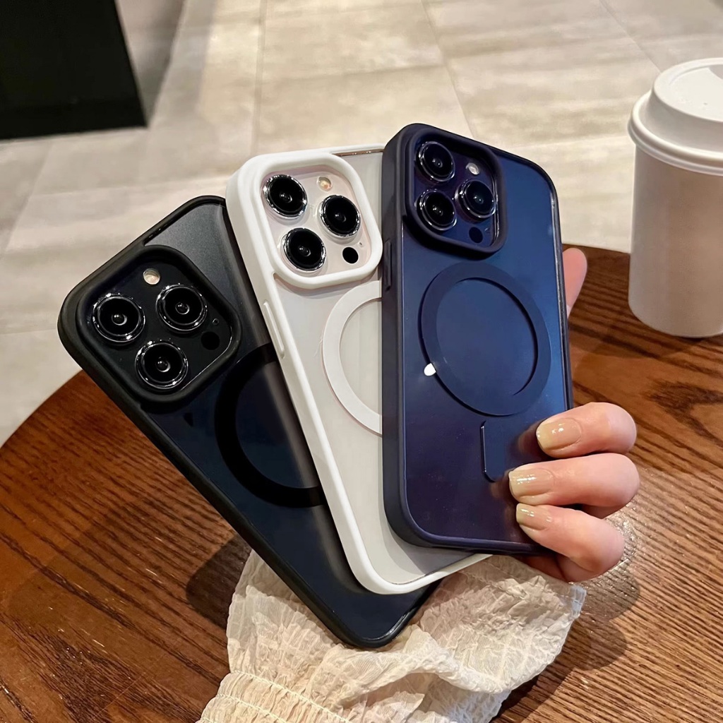 AK Matte Magnetic Case For IPhone 11 14 13 12 15 16 17 Pro Max X XS XR 7 8 Plus XS Max XR PC เปลือกแม่เหล็กโปร่งใส