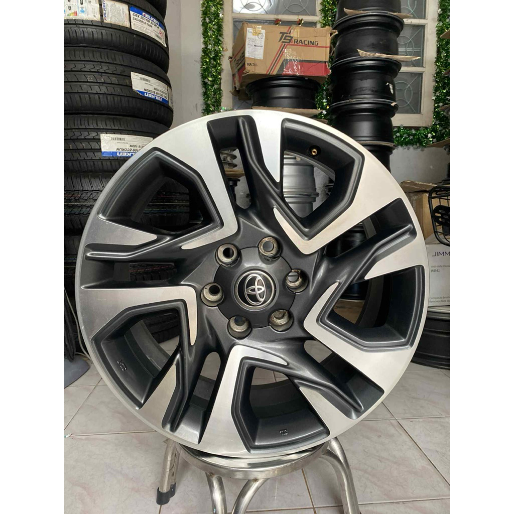 ล้อแม็ก Toyota Fortuner รุ่น Legender  ขอบ 20 (ราคาต่อวง)