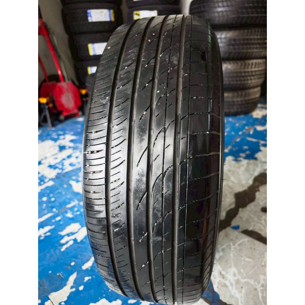 ยางเปอร์เซ็นต์ Toyo ขนาด  225 65 R17 ปี22 ราคา 522 บาท