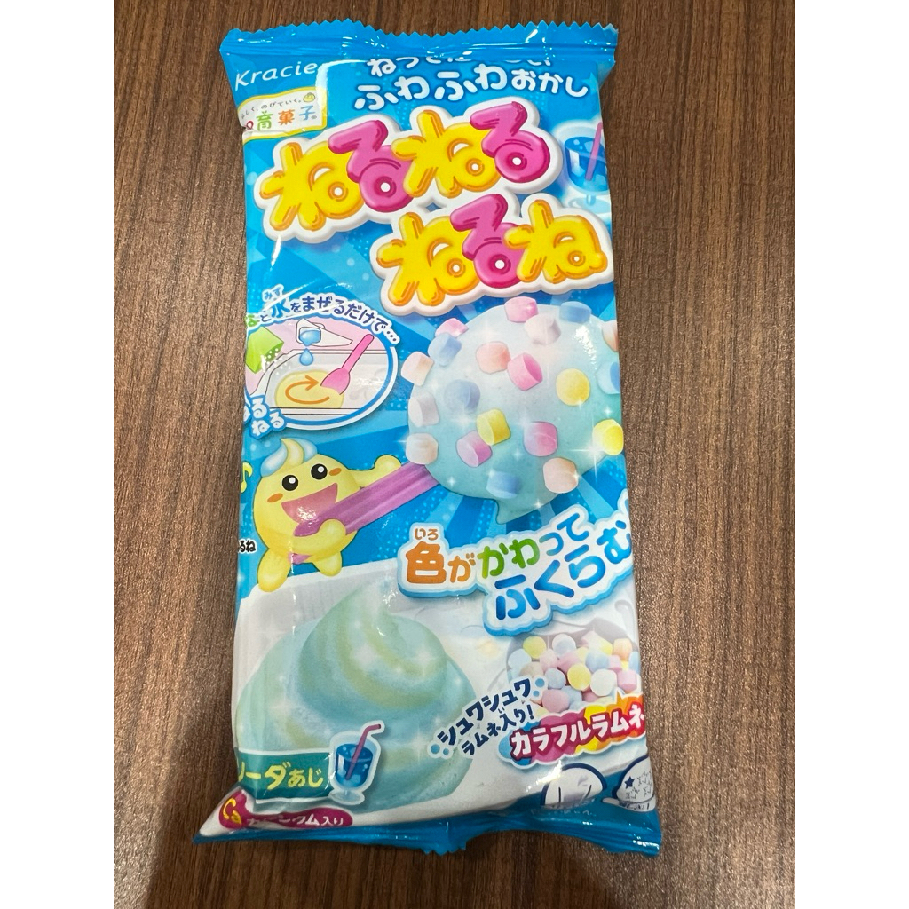 Kracie Nerunerunerune (クラシエ ねるねるねるね)  รสโซดา