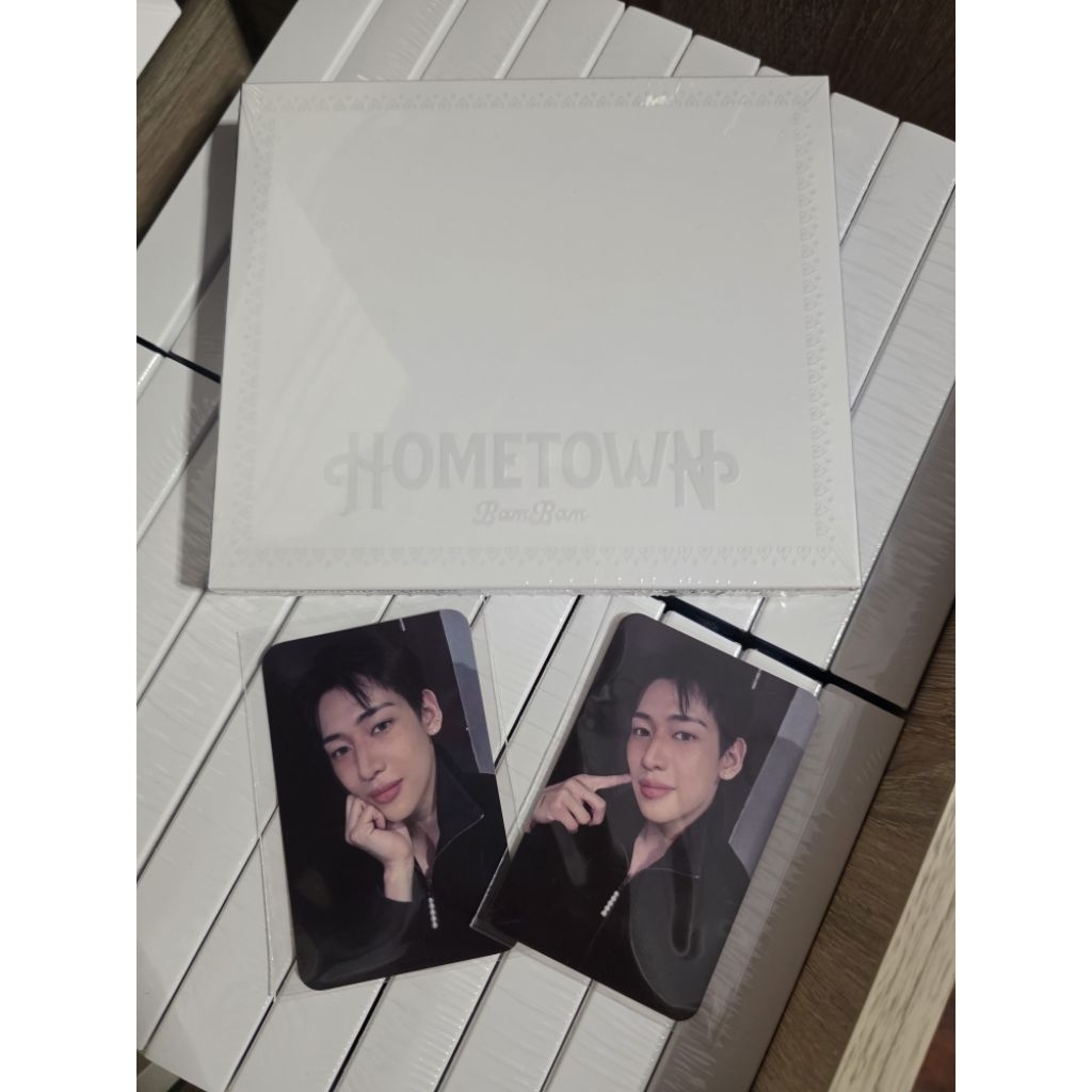 พร้อมส่ง!! BamBam EP [HOMETOWN] *สุ่มการ์ด*