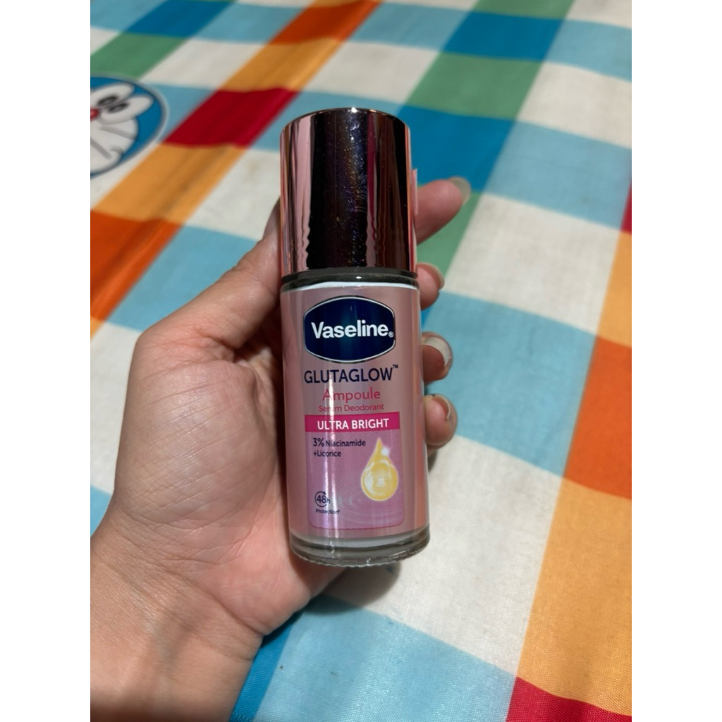 Vaseline Roll-On Serum GlutaGlow Ampoule Deodorant 45ml #Ultra Bright
