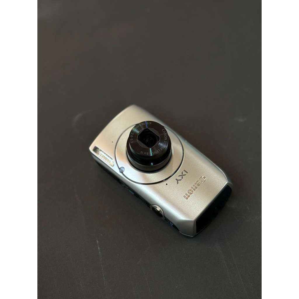Canon Ixy 30S silver