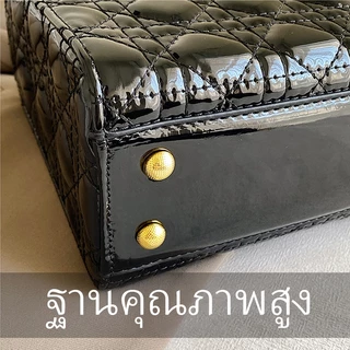 กระเป๋าแฮนด์ส่งฟรี! กระเป๋าแฮนด์บ্যাগสตรี สีดำอัดตัว กุญแจทองแดง chic เก๋า งานโปร์สไตล์ออฟฟิส+ปาร์ตี้