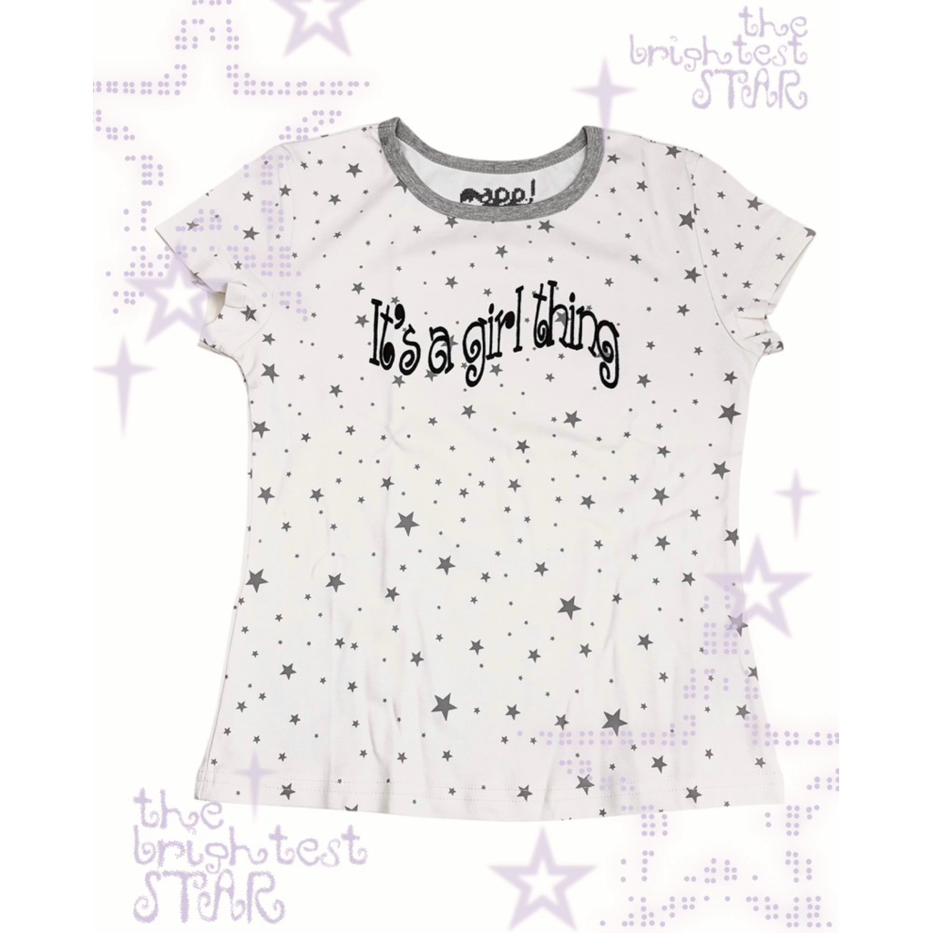 เสื้อยืดผู้หญิงพิมพ์ลาย It’s a Girl Thing ลายดาว สไตล์เกาหลี น่ารัก ใส่สบาย – Mappi Tee