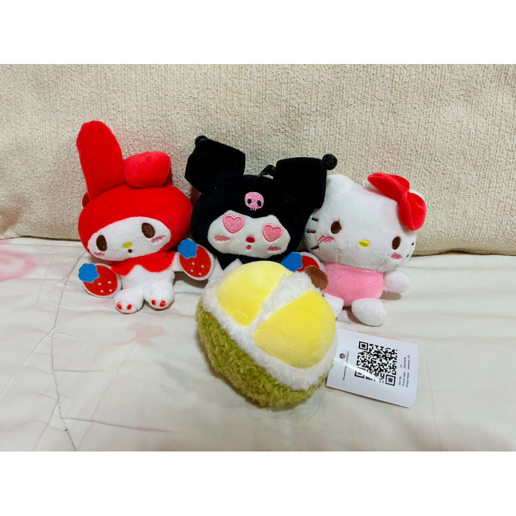 ตุ๊กตาพวงกุญแจ น้อง Sanrio พวงกุญแจ 3 สหาย และทุเรียนก้อนน (ตู้คีบเล็ก)