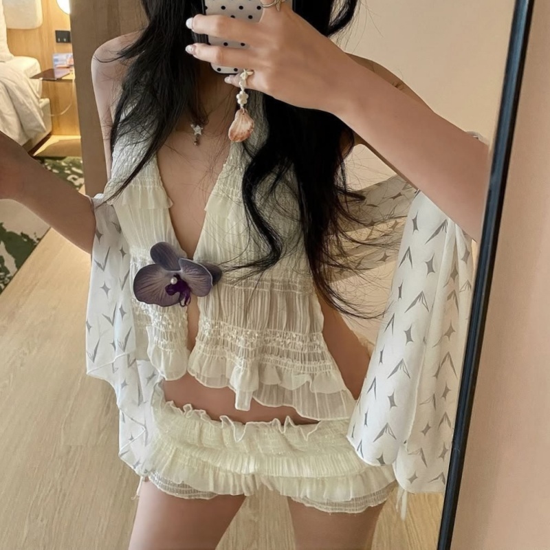 เซ็กซี่  ชุดว่ายน้ำ  คอวี ดีไซน์ผูกที่หน้าอก  การออกแบบแบบจีบ  ชุดว่ายน้ำแฟชั่น  ทูพีช  ส่งไวจากไทย - รูปที่ 3