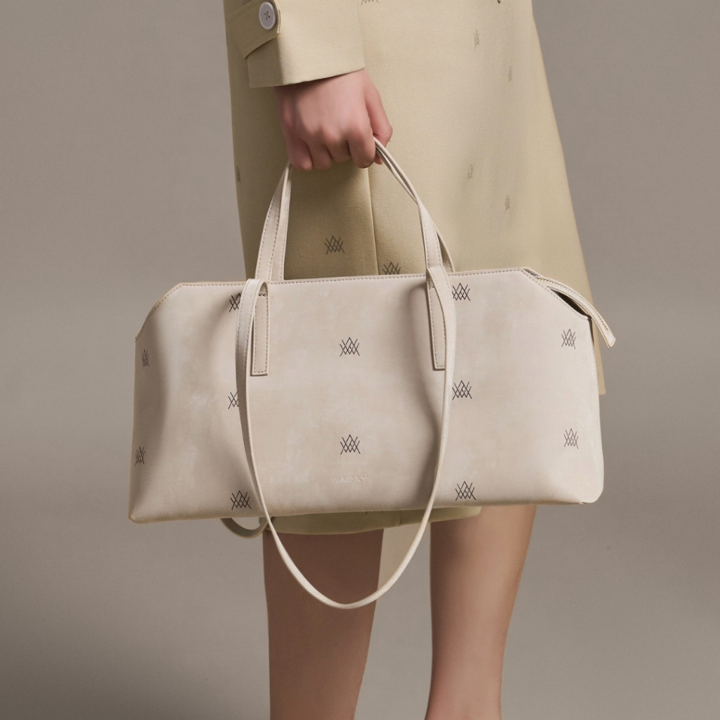 WACAY - Carry Monogram Bag