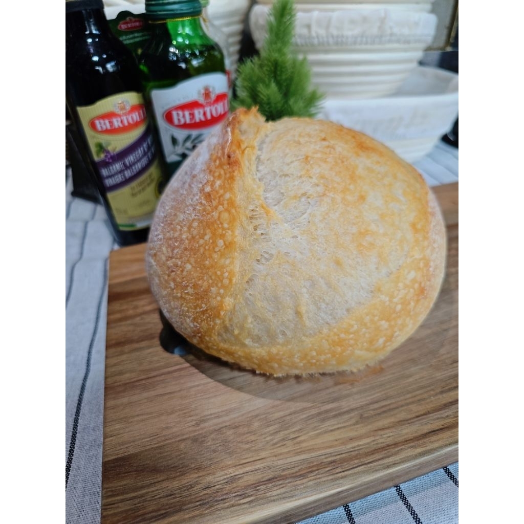 Plain sourdough home bake ซาวโดว์
