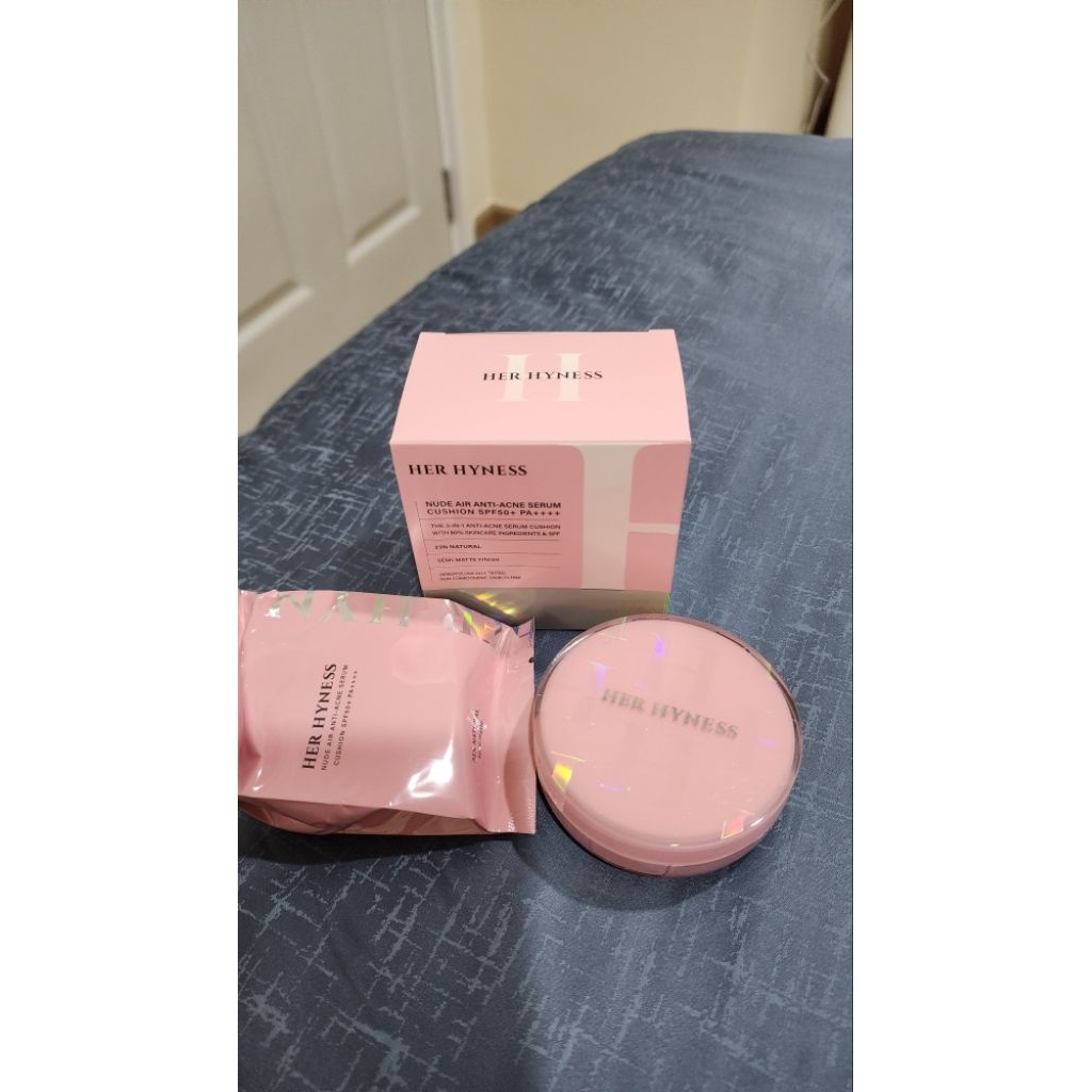 her hyness cushion no.23