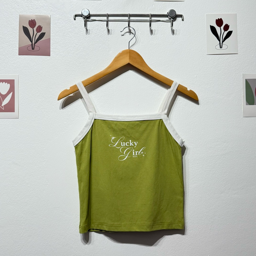 ✅พร้อมส่ง✨เสื้อสายเดี่ยว สีเขียว มือ2 ป้าย atipa