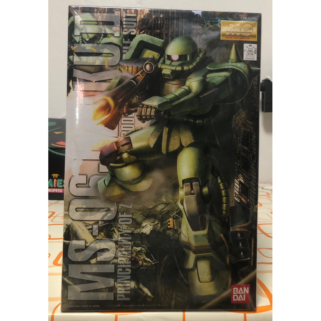 BANDAI MG MS-06J ZAKU II สภาพกล่อง85-90% พร้อมส่ง