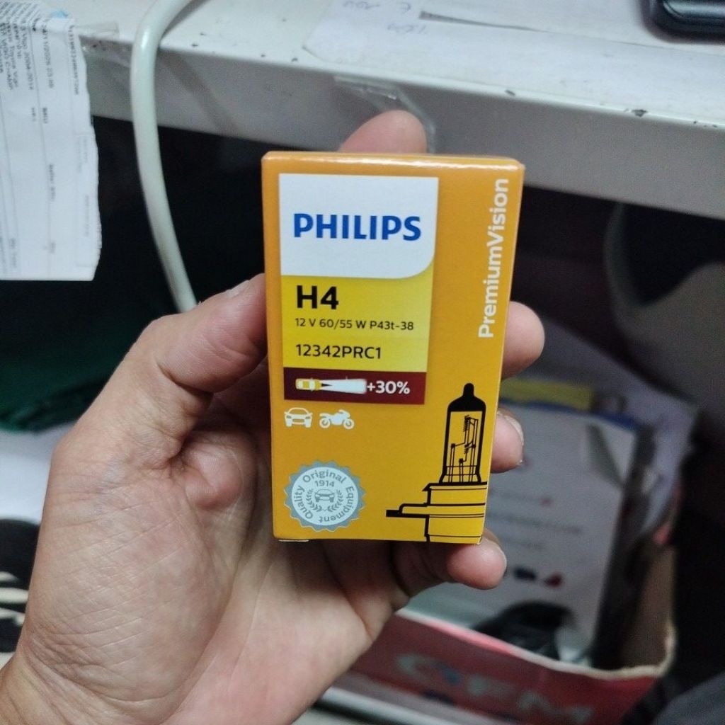 หลอดไฟหน้ารถยนต์ หลอดไฟหน้า PHILIPS H4 +30% 12V 60/55W