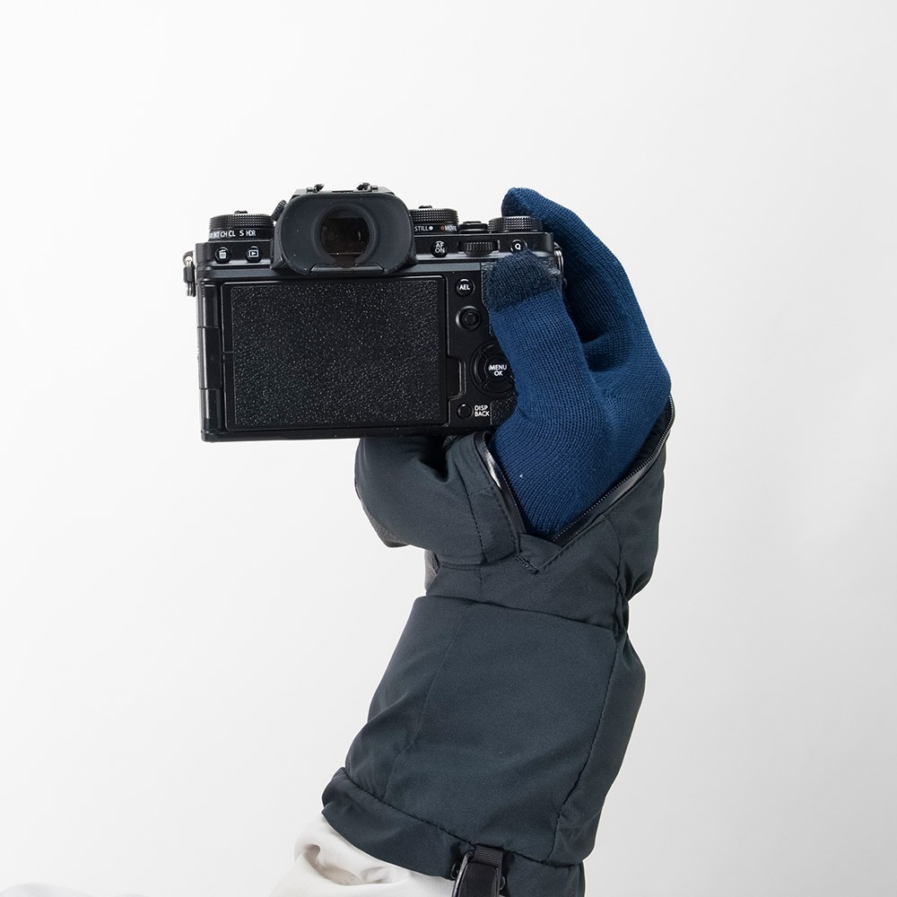 Montbell  ถุงมือกันละอองน้ำและเก็บความร้อนได้ดี รุ่น 1118914 Powder Zip Mittens - รูปที่ 7