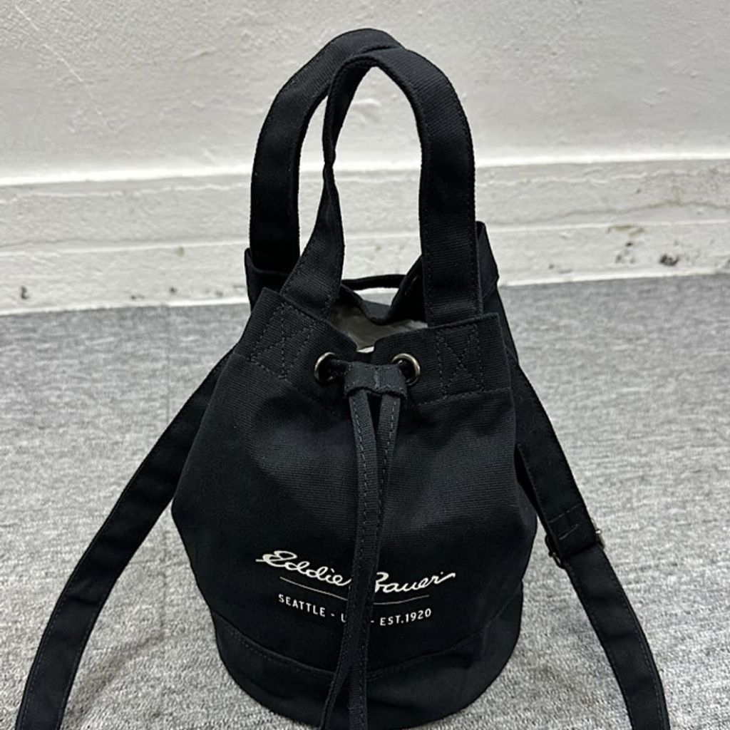 EDDIE BAUER Cross bag