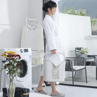 (รุ่น 2) ตะกร้าอเนกประสงค์ *Brand KANA* ตะกร้าสามชั้น ใส่ผ้า แบบล้อเลื่อน ในห้องน้ำ *พร้อมส่งจากไทย*