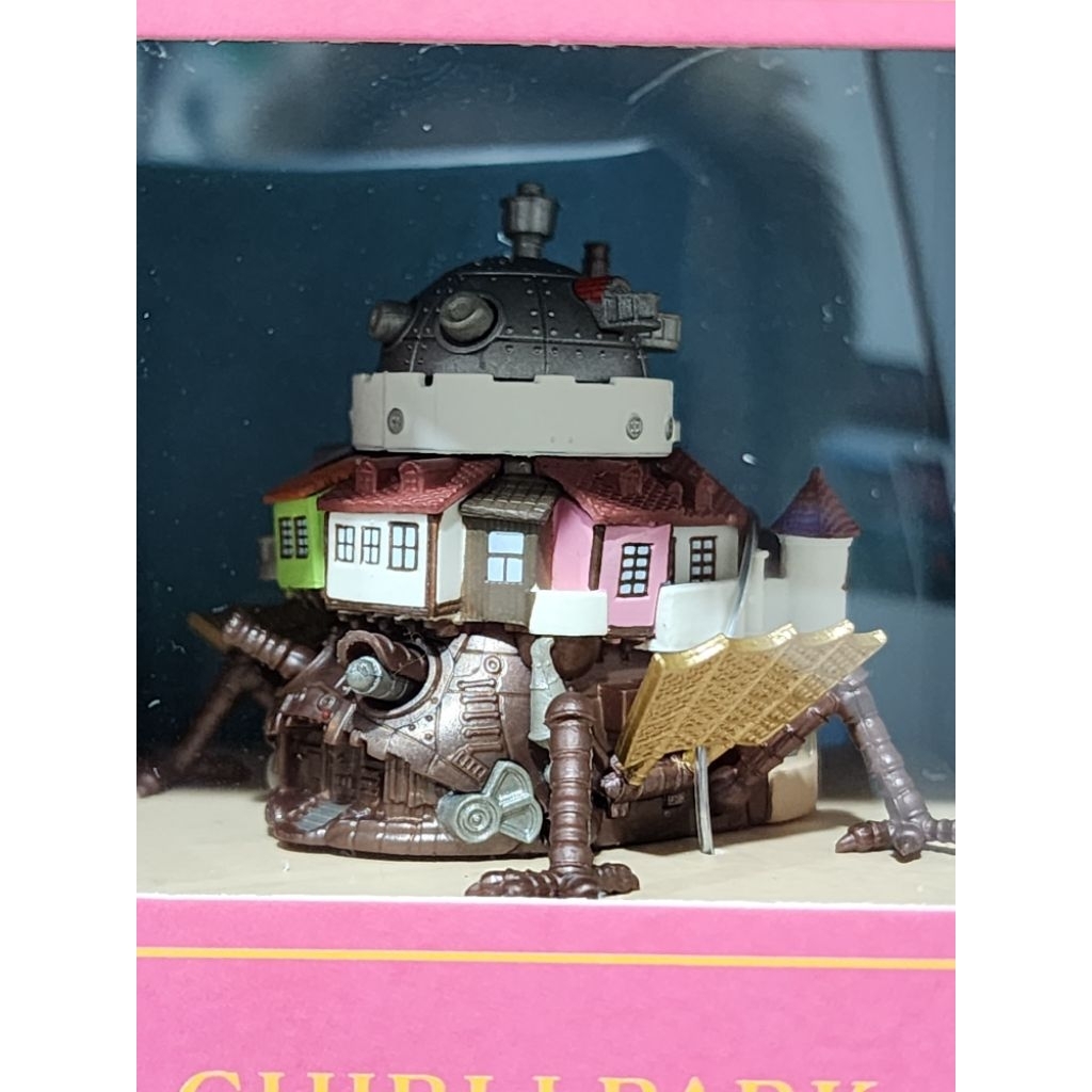 Howl's moving castle ลิขสิทธิ์แท้จาก Ghibli Park ไขลานเดินได้จริง