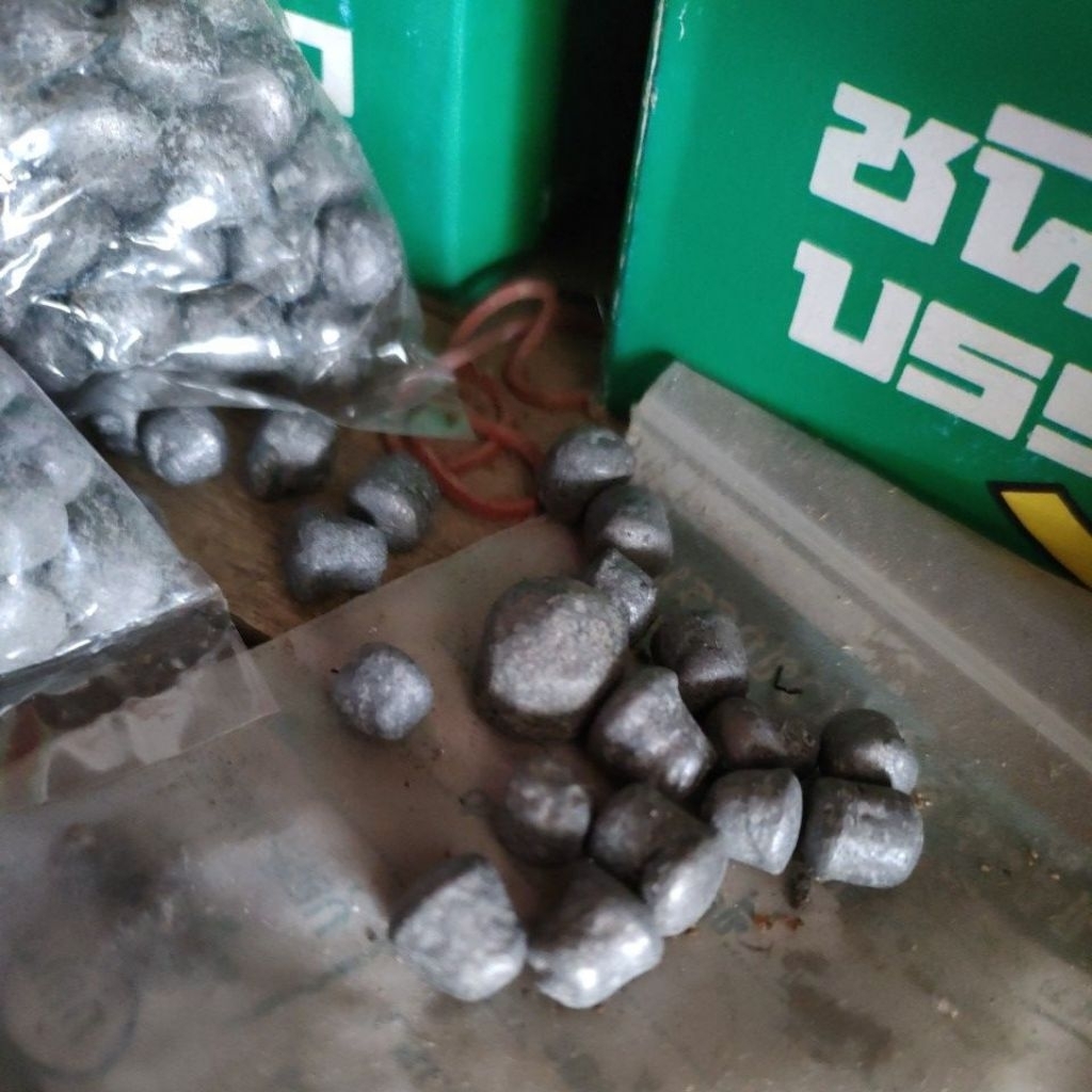 ลูกจืน ตะกั่ว มีขนาดเบอร์0-9 ถุงละครึ่งกิโล(500G)