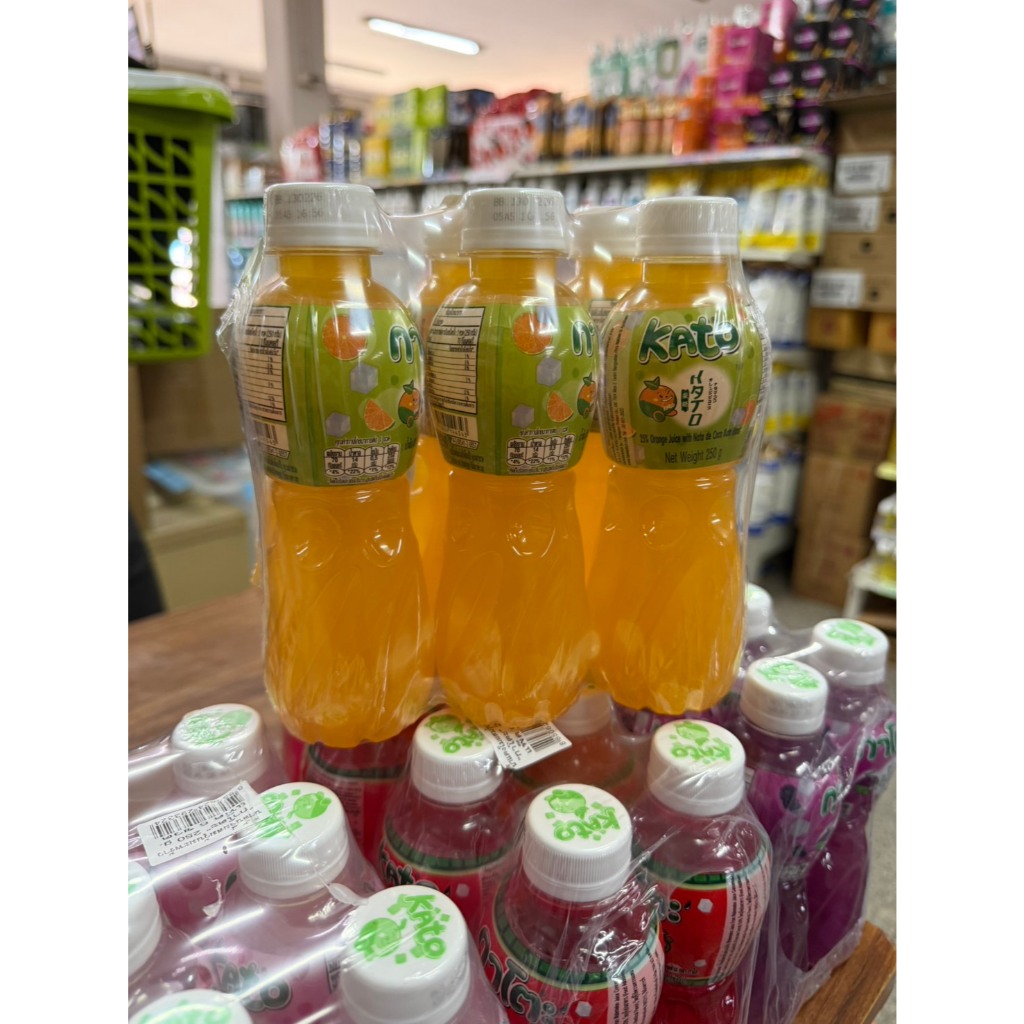 (ยกลังมี 8 แพค) กาโตะ น้ำผลไม้ ผสมวุ้นมะพร้าว 250 มล. แพ็ค 6 ขวด