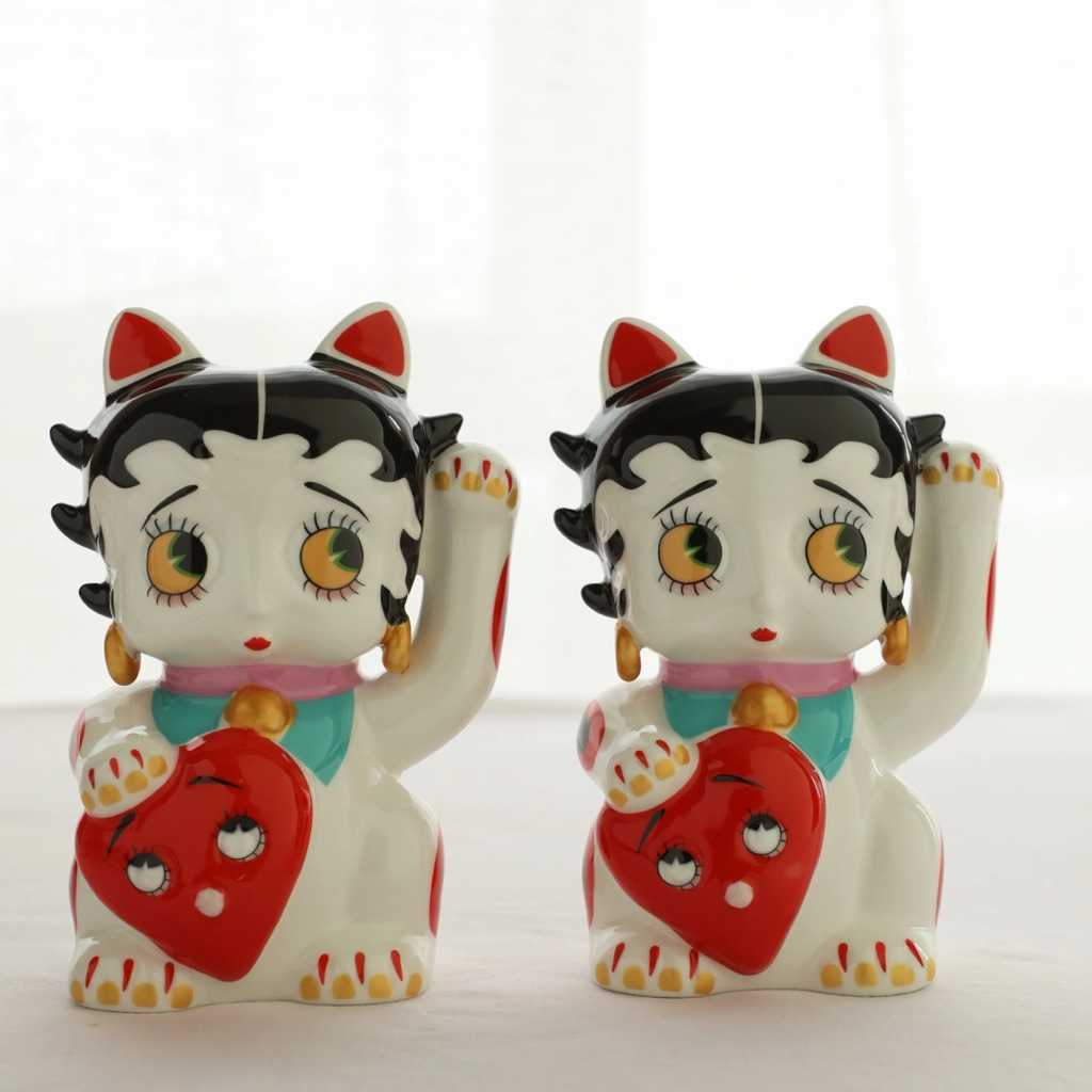 แมวกวักนำโชค Betty Boop 15cm.