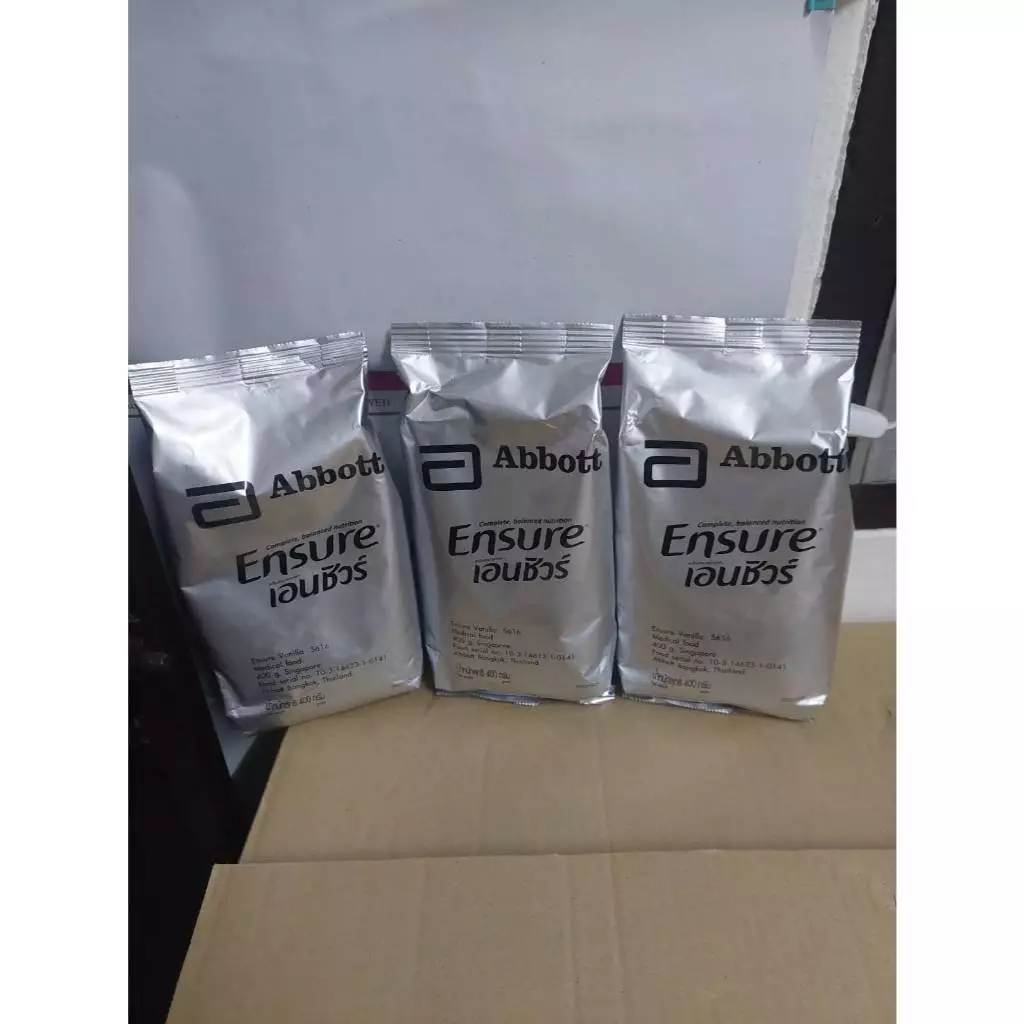 เอนชัวร์ ensure กลิ่นวนิลา ชนิดถุงเติม แบ่งขาย ขนาด400 กรัม xจำนวน3 ถุง(แถมช้อนตวงและใบสะสมคะแนนแลกของรางวัล)