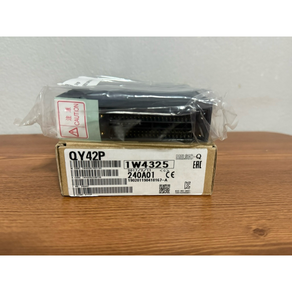 transistor output unit 64 point QY42P(ของใหม่ป้ายเหลือง)