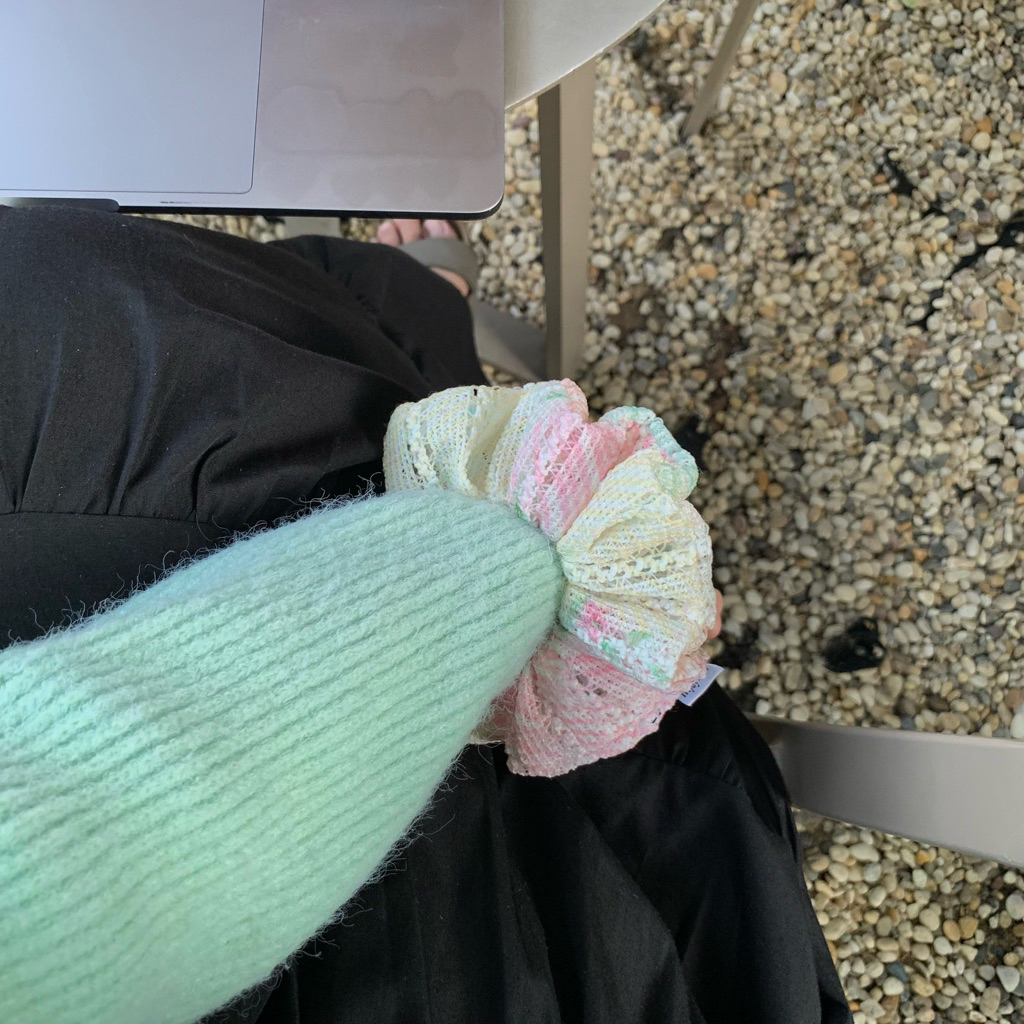 friyeykids baby pies (scrunchies)