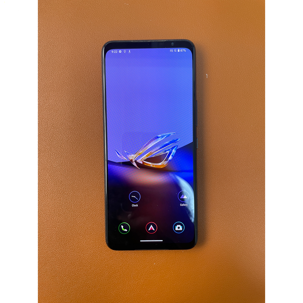 มือสอง ASUS ROG Phone 6D 12GB + 256GB – หน้าจอ 6.78″ AMOLED 165Hz, แบต 6000mAh, รองรับ 5G