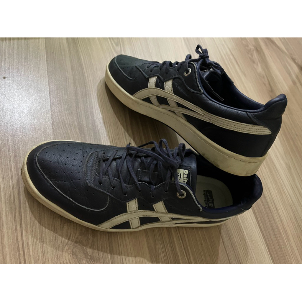 รองเท้า Onitsuka Tiger แท้ มือสอง Euro42