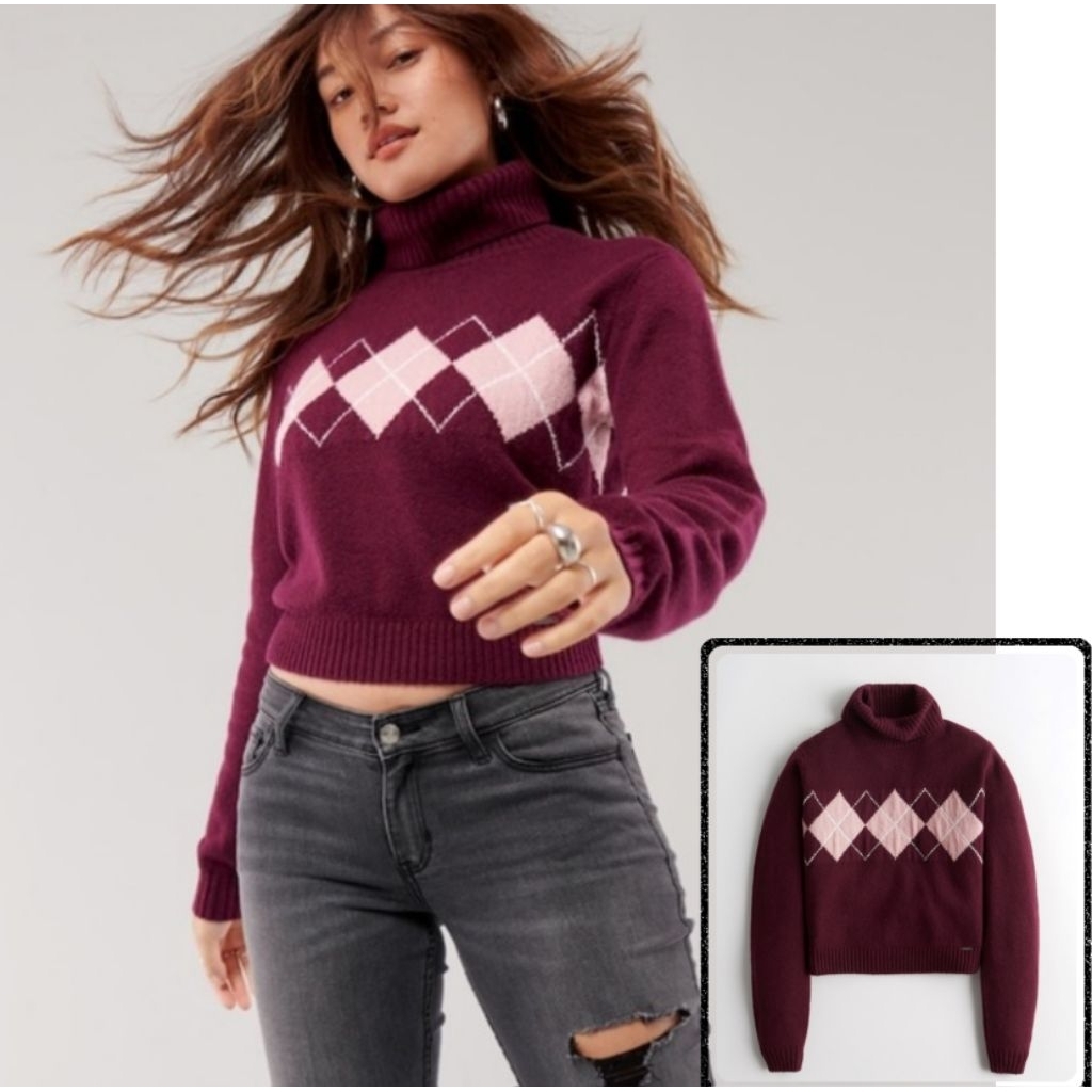 เสื้อสเวเตอร์ครอปไหมพรม แบรนด์ Hollister _คอเต่า Hollister crop sweater สีแดงเบอร์กันดี้ น่ารักมาก