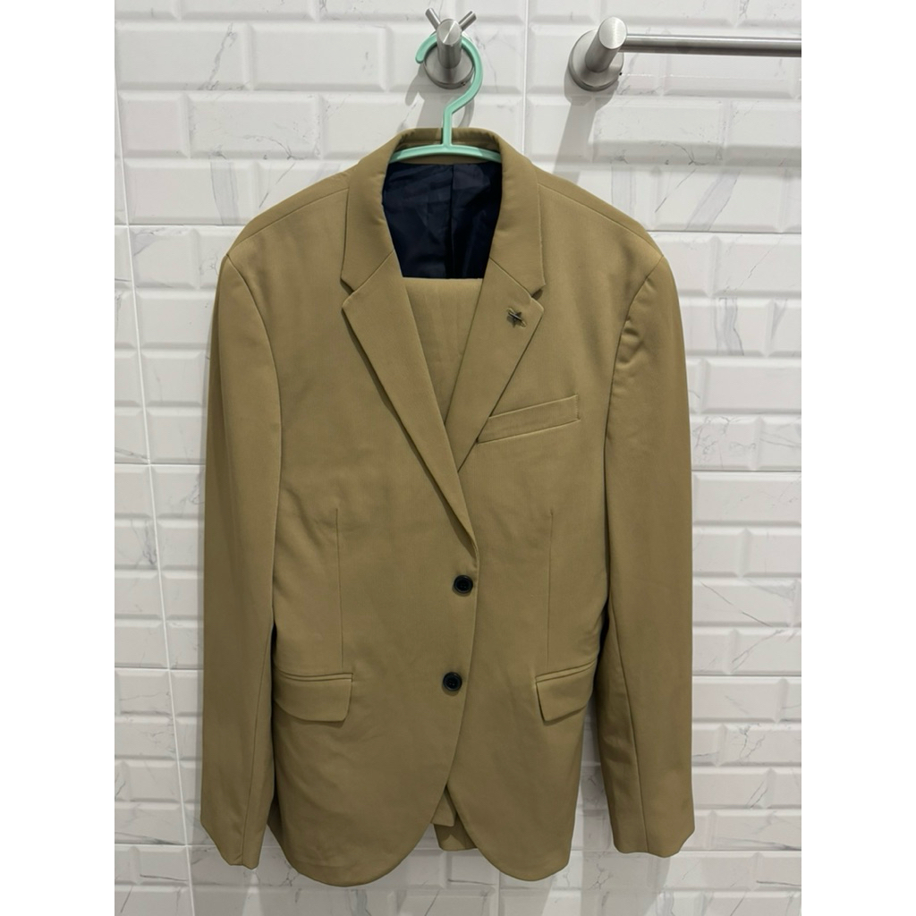 ZARA men suit มือสอง