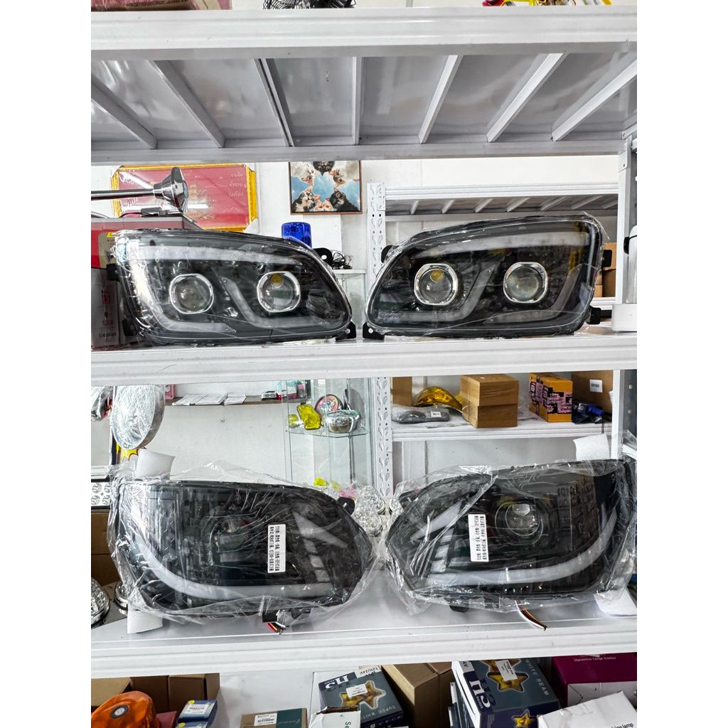 🔥 โคมไฟหน้า LED Hino 500 S700 ใส่แทนเดิมตรงรุ่น 🔥  สว่างคมชัดกว่าของเดิมหลายเท่า –: HINO Mega 500 / 