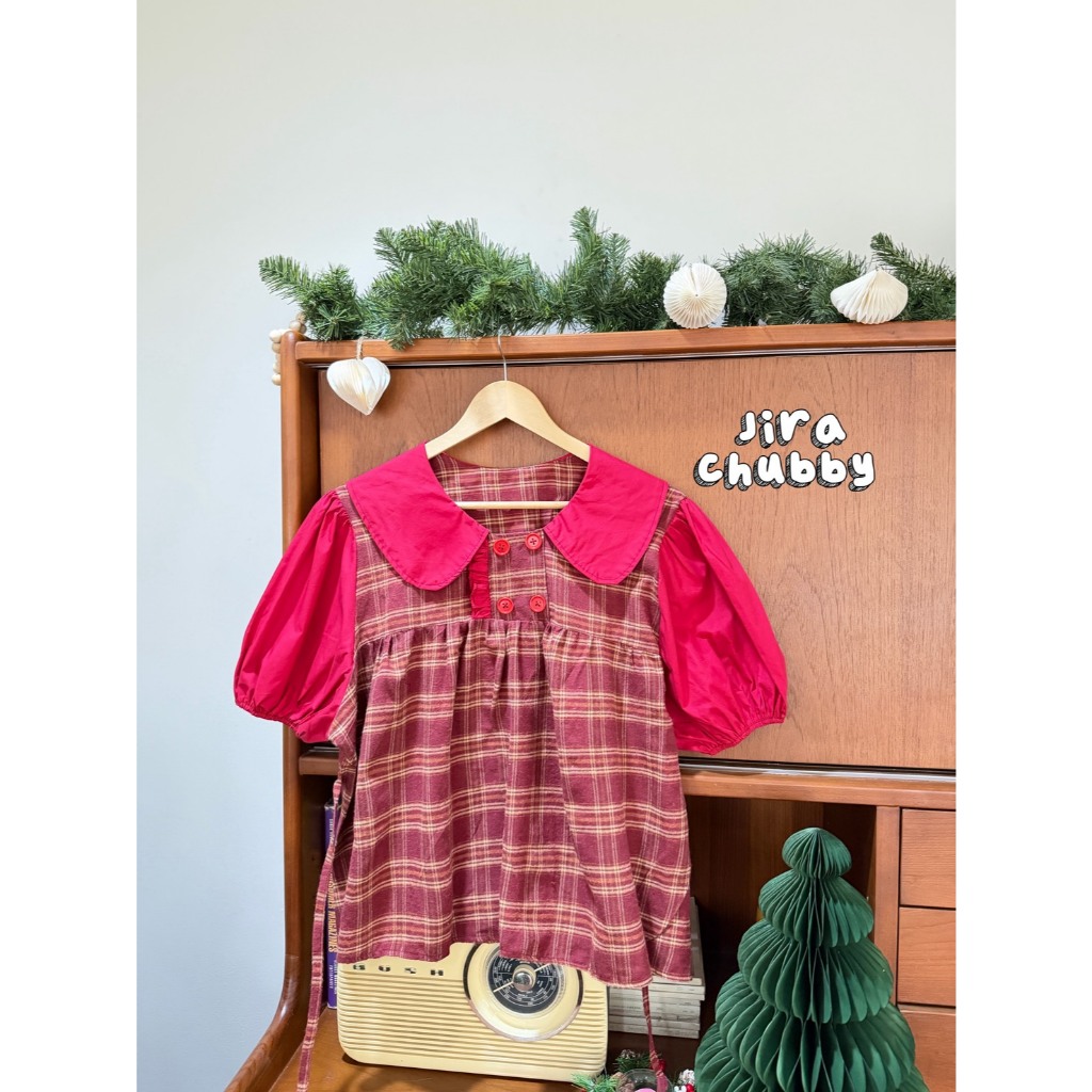 Red Pookie – เสื้อสาวอวบ สีแดงแต่งลายสก็อต อกฟรีไซส์ 38-50 นิ้ว เสื้อไซส์ใหญ่ เสื้อสาวอวบ #คริสมาสต์ ราคา ถูกที่สุด ดีลบีเคเค แกลเลอรีภาพที่ 9