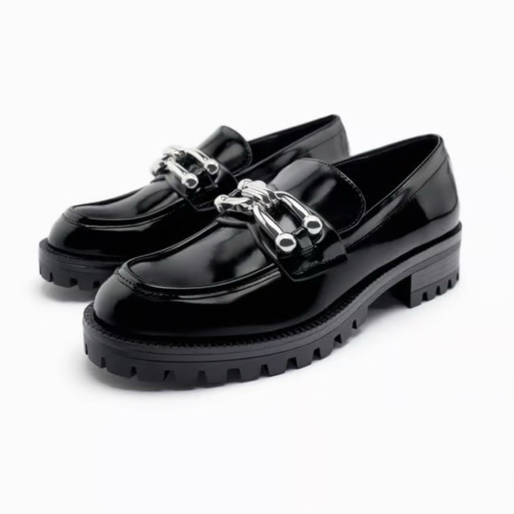รองเท้าโลฟเฟอร์ผู้หญิง ZARA Platform Loafers ไซส์ 38 มือสอง แท้100%