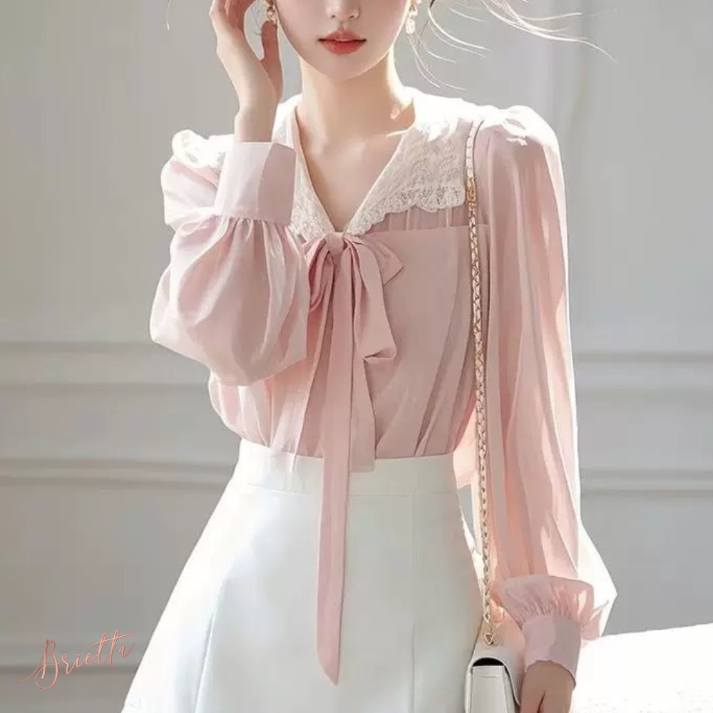 BTB564 - Pink lace collar blouse เสื้อแขนยาวคอปกลูกไม้สีชมพู