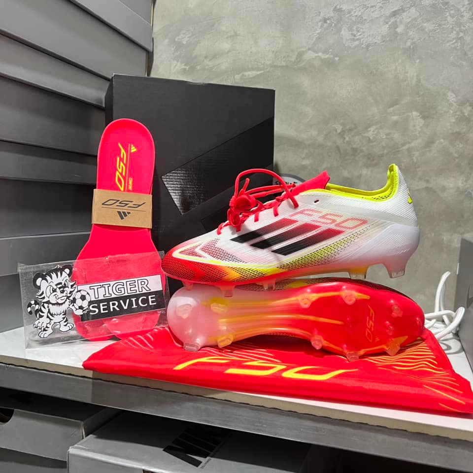 Adidas F50 Elite FG ADIDAS PURE VICTORY รองเท้าฟุตบอล ตัวท็อป ของแท้ มือ1 F50