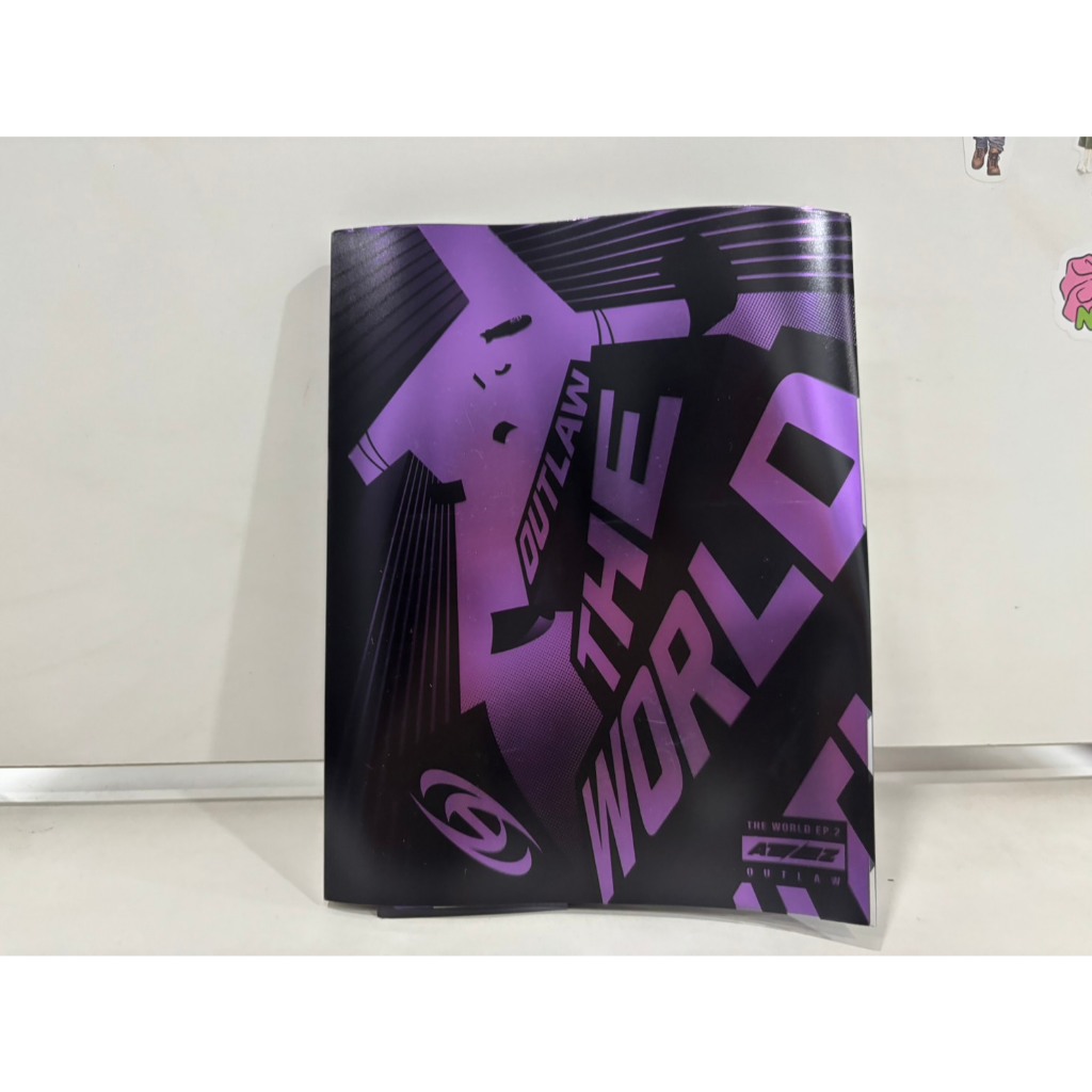 1 CD MUSIC  ซีดีเพลงเกาหลี       ATEEZ - [THE WORLD EP.2 : OUTLAW]  ~z~  (Z2C65)