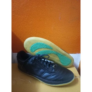 รองเท้าฟุตซอลBreakerแท้งานsaleป้ายห้อยงานอาจมีตำหนิรอยเปื้อน…