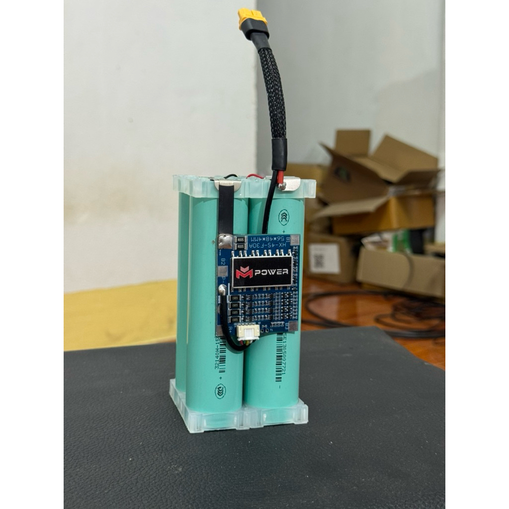 แบตเตอรี่ LeFePo4 4S 15000mAh(15A) 12.8-14.6V 1P  Bms 30A