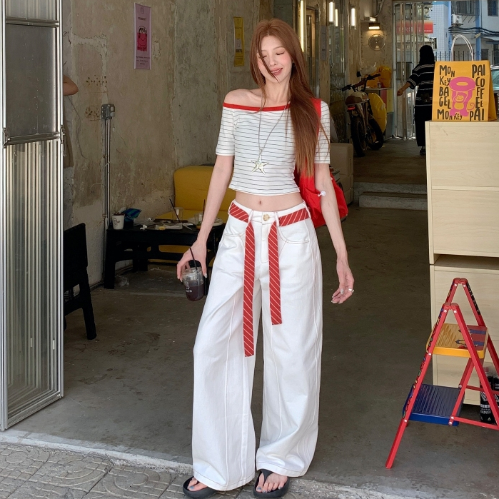 เสื้อยืดแขนสั้น เสื้อเปิดไหล่ ลายทางสีตัดกัน ทรงเข้ารูป เอวลอย ใส่เเล้วดูผอม #222381 - รูปที่ 3