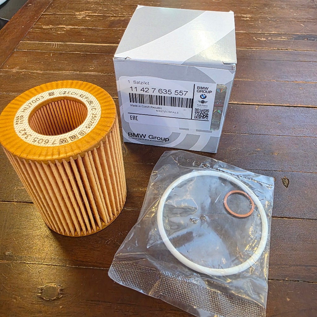 กรอกน้ำมันเครื่อง BMW 116i   N13 11427635557 11427611969 11427605342 สําหรับ BMW 116i 118i 120i 1 5 