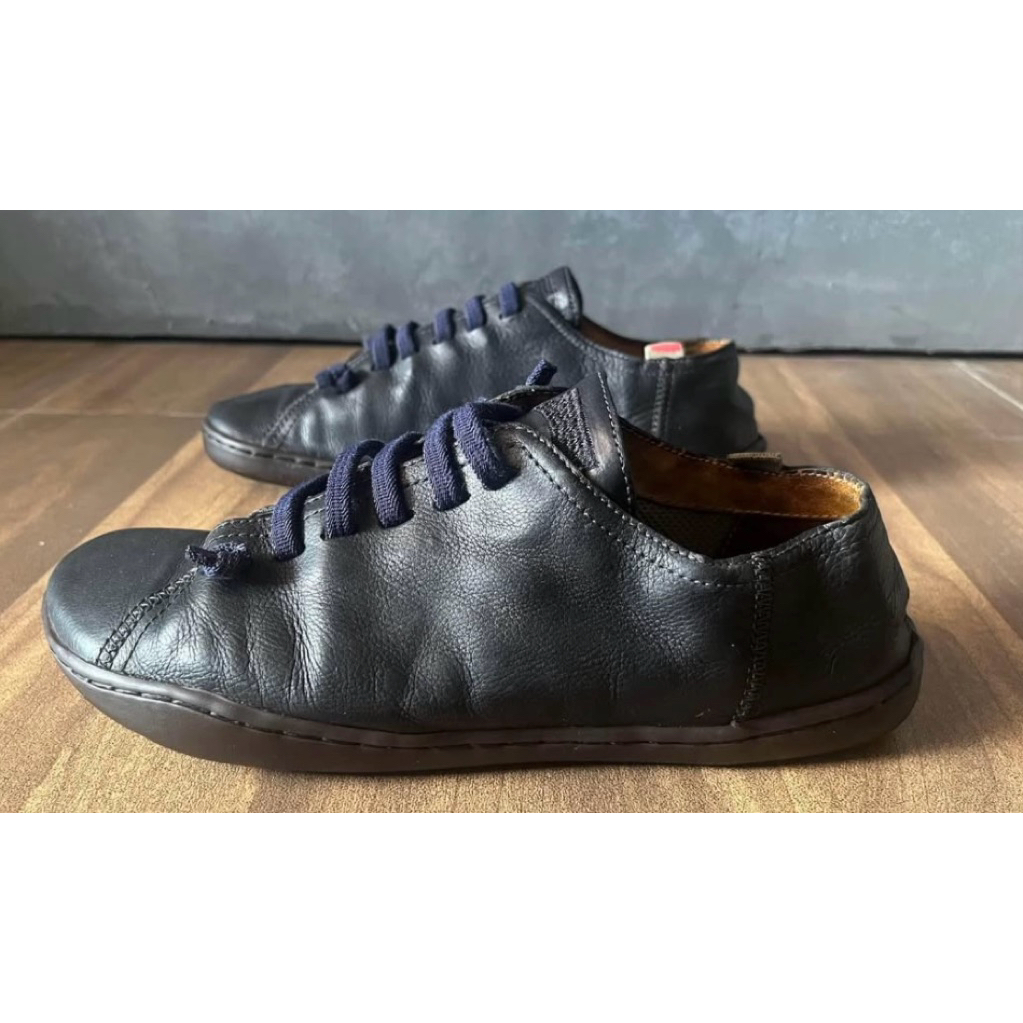 รองเท้ามือสอง Camper Peu