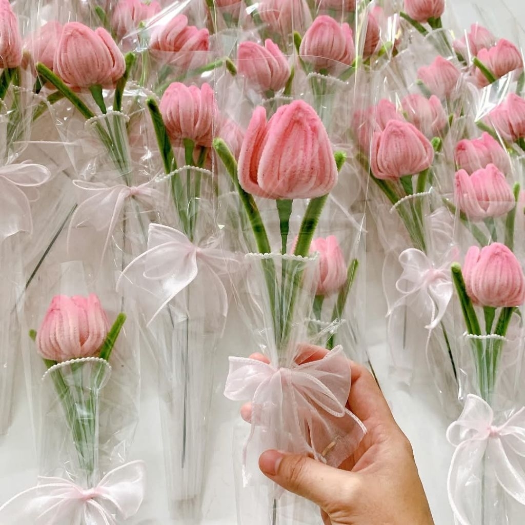ช่อดอกไม้ ของขวัญ(ใส่ถุงพลาสติกใส) รับปริญญางานต่างๆโอกาศสำคัญ ดอกไม้ประดิษฐ์