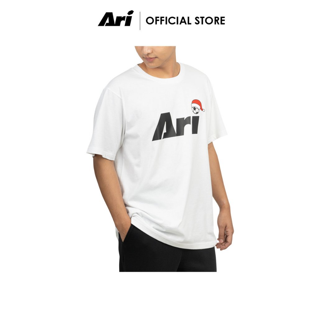 ARI XMAS 2025 LIFESTYLE TEE - WHITE (AAP3166-02) เสื้อยืด อาริ XMAS 2025 สีขาว